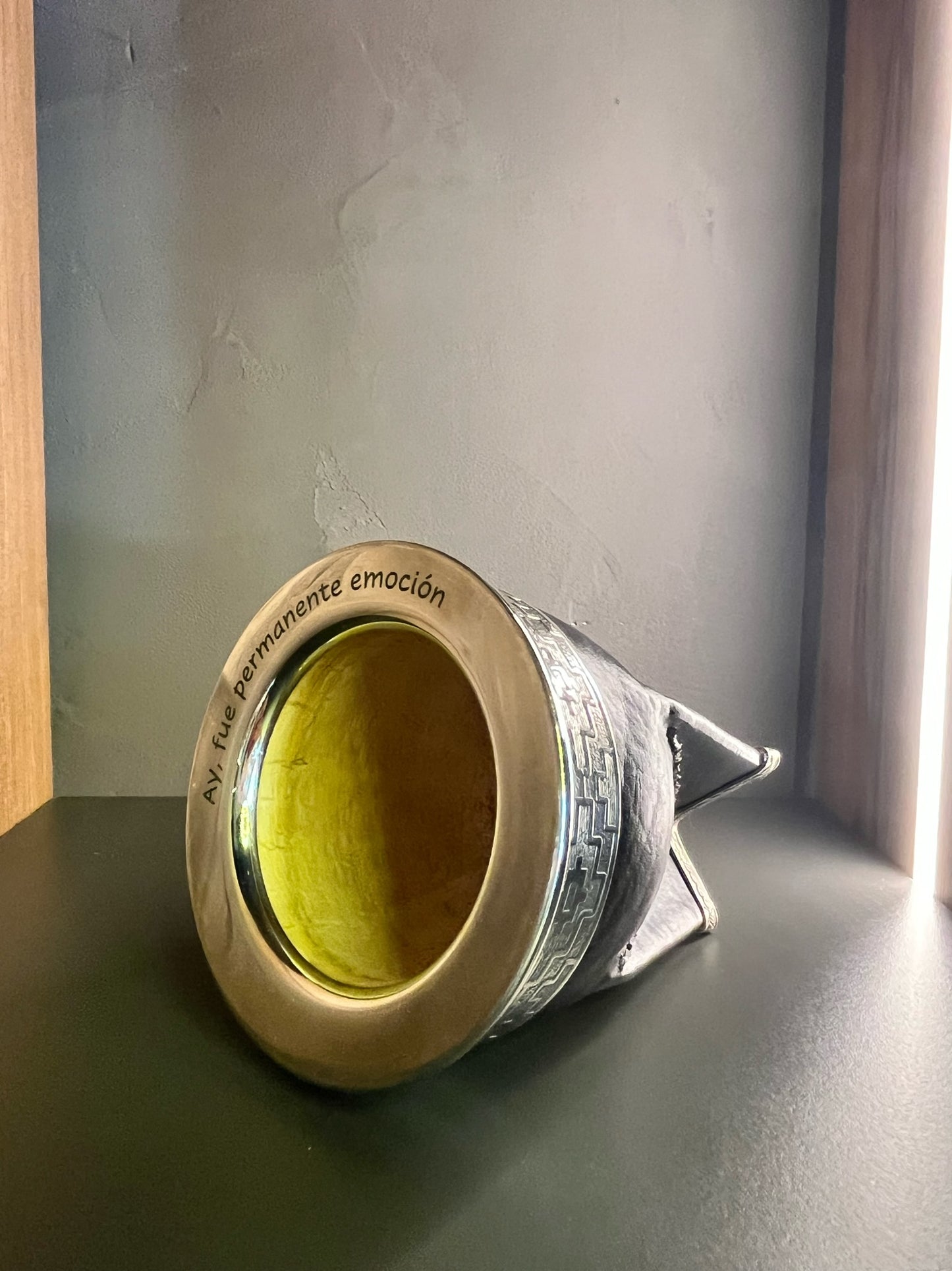 Mate de calabaza imperial negro para beber yerba mate